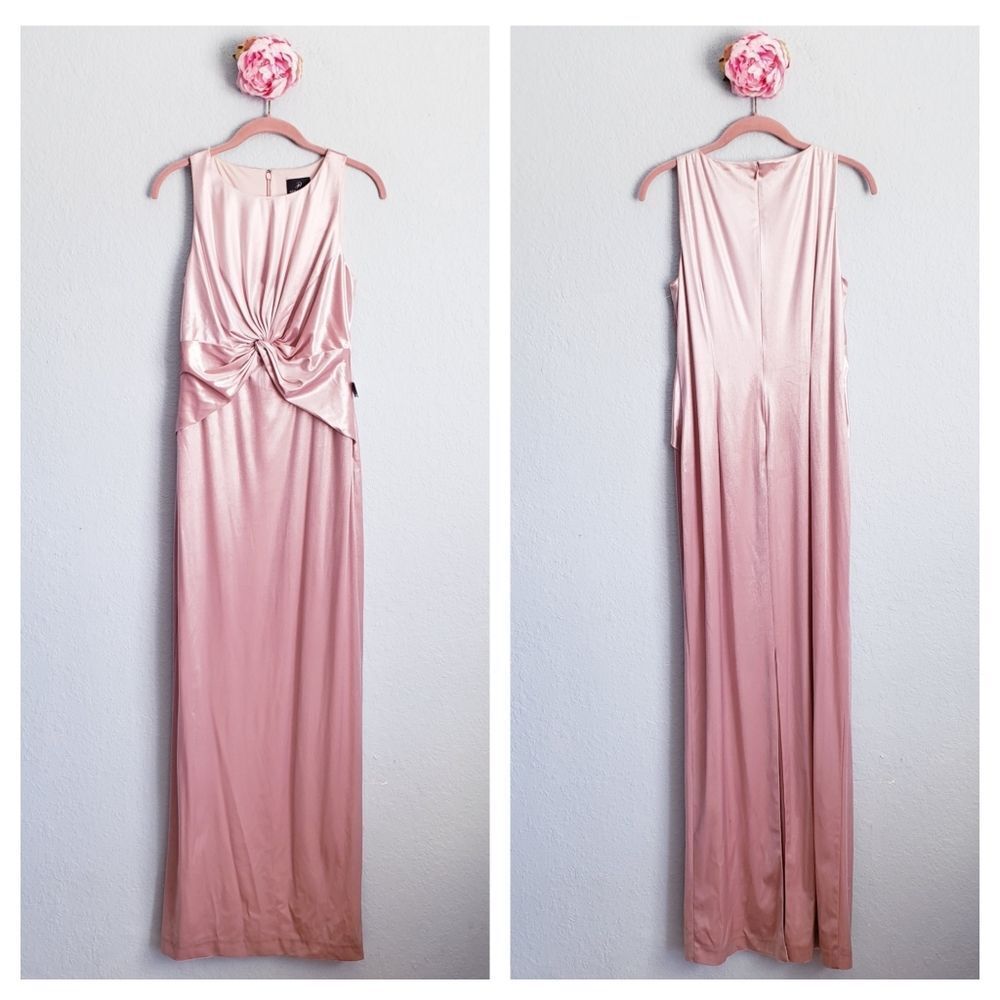 Adrianna Papell Pink Champagne Velvour Twisted Gown